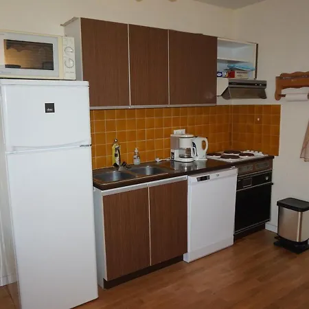 Duplex Lumineux 3 Chambres, Terrasse, Parking, A Deux Pas De La De - Fr-1-465-103 קאבורג